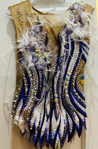 100 swarovski crystals - 100%swarovski,